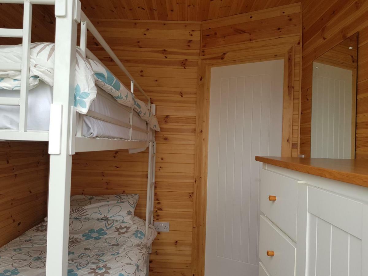 Acorn Camping And Caravan Park Llantwit Major Extérieur photo