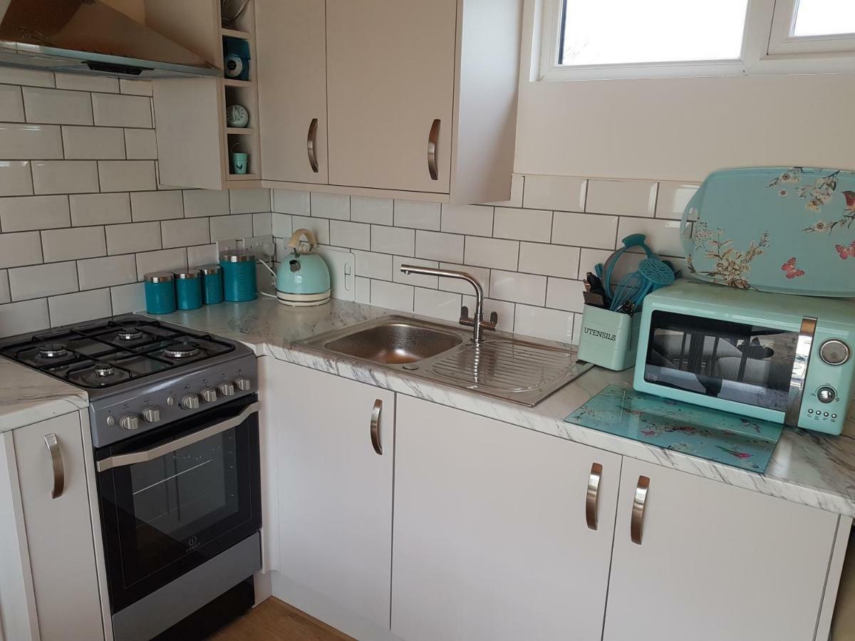 Acorn Camping And Caravan Park Llantwit Major Extérieur photo